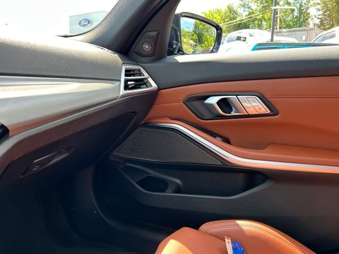 Used 2026 BMW M3 w/ Executive Package RWD image 19