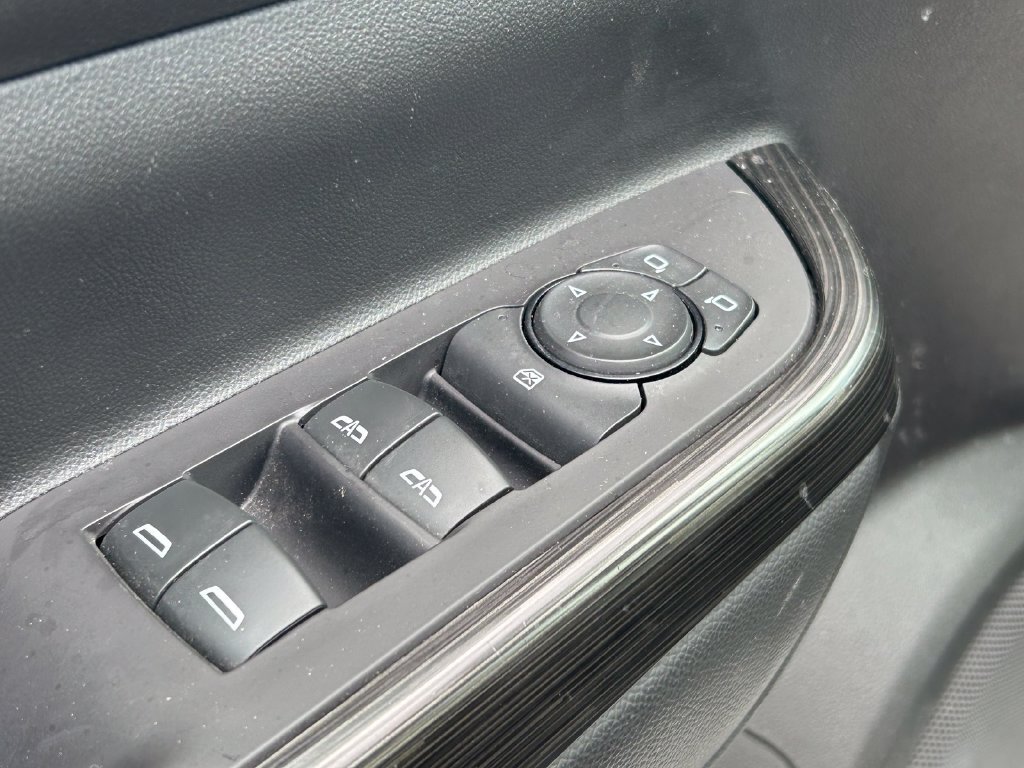 Used 2020 GMC Acadia SLT FWD image 25