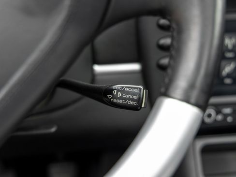 Used 2003 Porsche 911 Targa RWD image 32