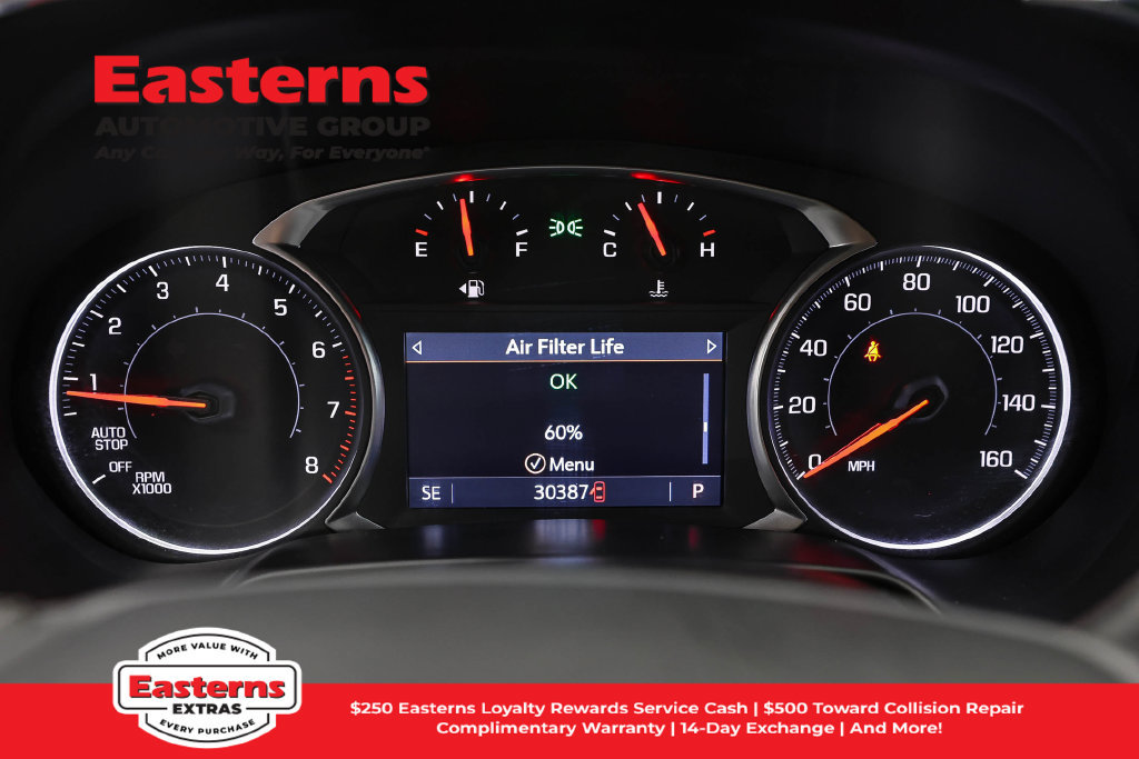 Used 2025 Chevrolet Blazer LT FWD image 19