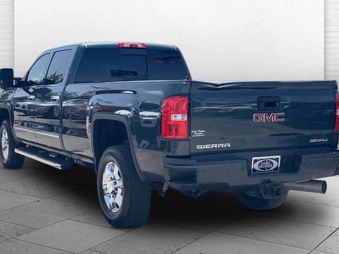 Used 2017 GMC Sierra 3500 Denali w/ Duramax Plus Package AWD/4WD image 10