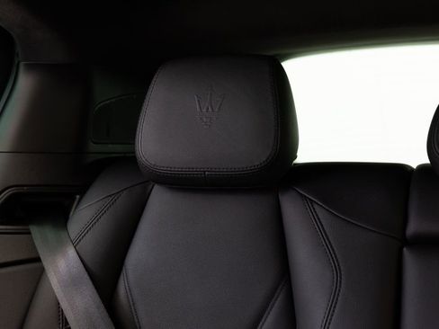 Used 2024 Maserati Grecale GT image 48