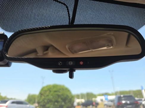 Used 2009 Buick LaCrosse CX FWD image 25