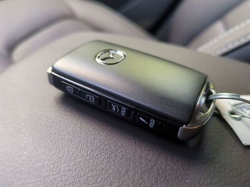 New 2025 MAZDA CX-5 Signature image 29