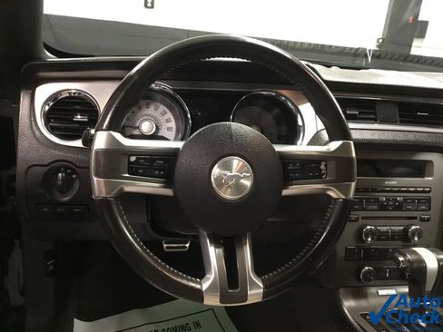Used 2012 Ford Mustang Premium image 42