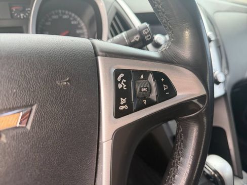 Used 2011 Chevrolet Equinox LT AWD/4WD image 17
