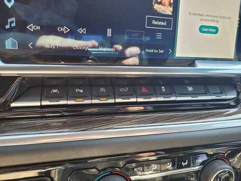 Used 2025 Chevrolet Silverado 1500 RST w/ Convenience Package II AWD/4WD image 24