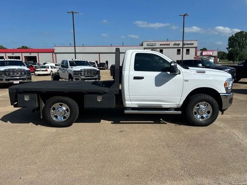Used 2024 RAM 3500 Tradesman w/ Safety Group AWD/4WD image 4