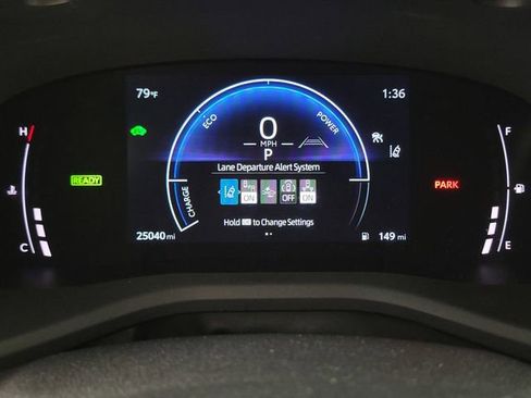 Used 2025 Toyota Camry SE image 20