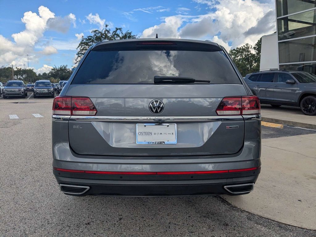 Used 2021 Volkswagen Atlas SEL AWD/4WD image 5