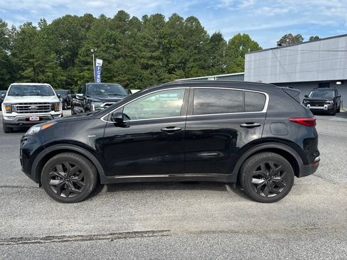 Used 2020 Kia Sportage S w/ S Sunroof Package AWD/4WD image 2