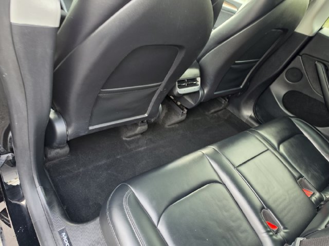 Used 2023 Tesla Model Y Long Range AWD/4WD image 24