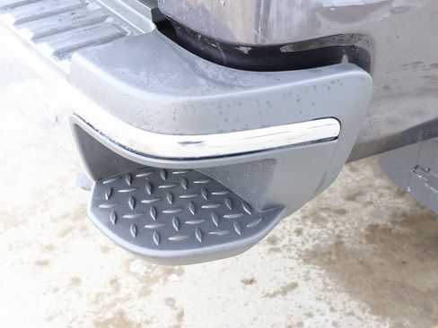 Used 2015 Chevrolet Silverado 2500 LTZ image 34