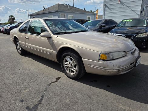 Used 1997 Ford Thunderbird LX RWD image 4