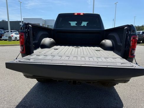 New 2026 RAM 2500 Big Horn AWD/4WD image 24