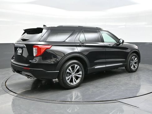 Used 2020 Ford Explorer Platinum w/ Premium Technology Package AWD/4WD image 7