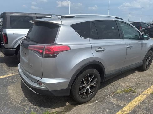 Used 2016 Toyota RAV4 SE AWD/4WD image 14