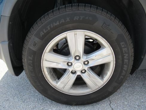 Used 2020 Chevrolet Trax LT w/ LPO, Protection Package FWD image 5