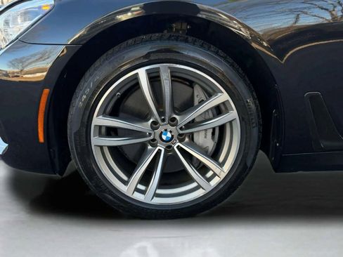 Used 2018 BMW 750i xDrive 750i xDrive Sedan 4D image 44