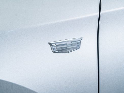 Used 2018 Cadillac XTS Luxury image 20