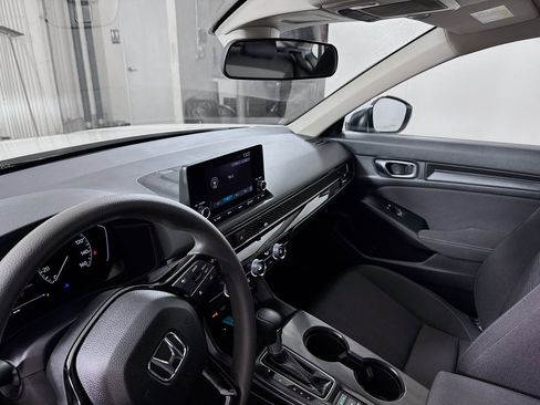 Used 2024 Honda Civic LX image 6