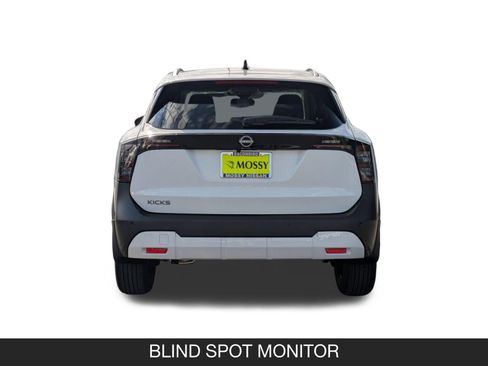 Certified 2026 Nissan Kicks SV image 9