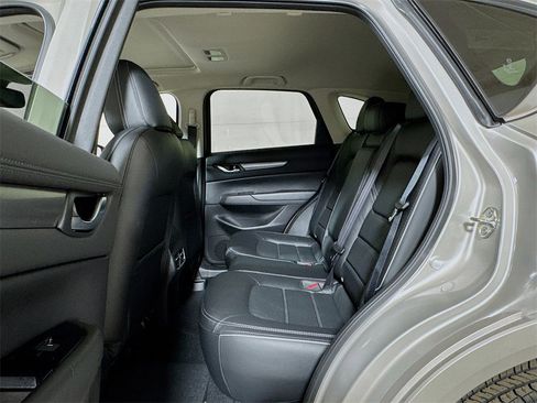 New 2025 MAZDA CX-5 AWD 2.5 S w/ Preferred Package image 13