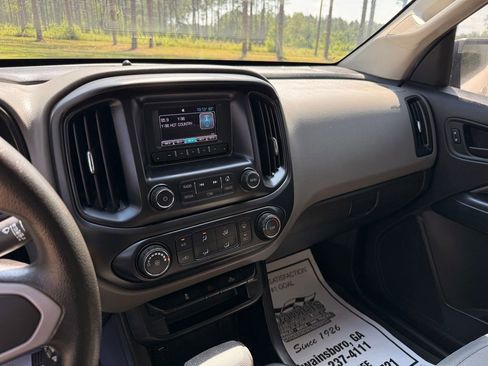 Used 2016 Chevrolet Colorado W/T w/ WT Convenience Package RWD image 16