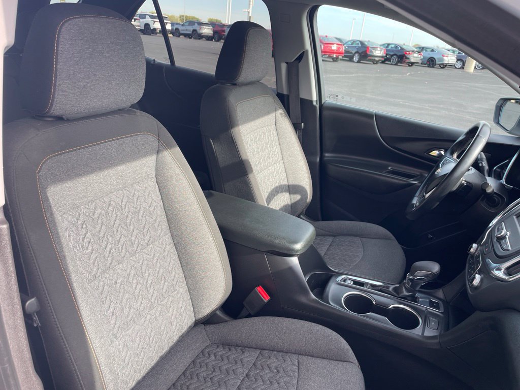 Used 2024 Chevrolet Equinox LT AWD/4WD image 34