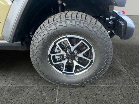 New 2026 Jeep Gladiator Rubicon AWD/4WD image 14