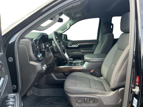 Used 2024 GMC Sierra 1500 Elevation w/ Preferred Package AWD/4WD image 14