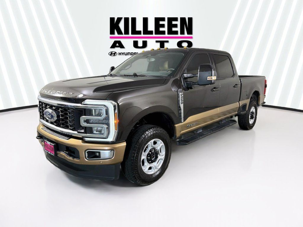 Used 2024 Ford F250 Lariat w/ Lariat Ultimate Package AWD/4WD image 3