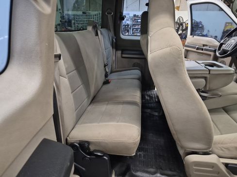 Used 2008 Ford F350 XLT image 16