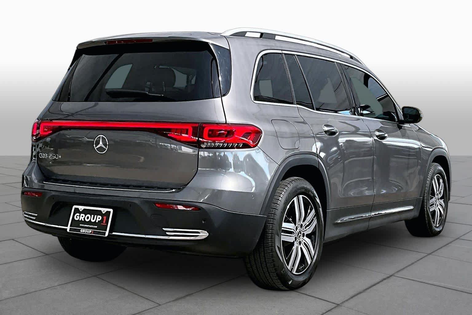 Used 2023 Mercedes-Benz EQB 250+ image 12