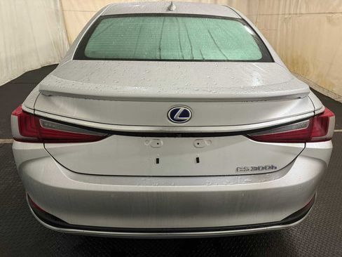 Used 2020 Lexus ES 300h image 16