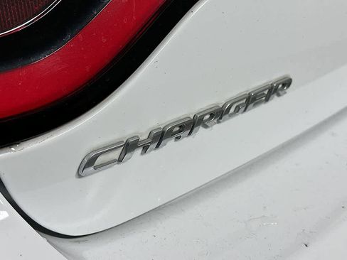 Used 2023 Dodge Charger R/T w/ Performance Handling Group image 7