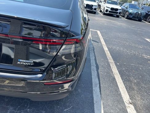 Used 2023 Honda Accord Sport image 8