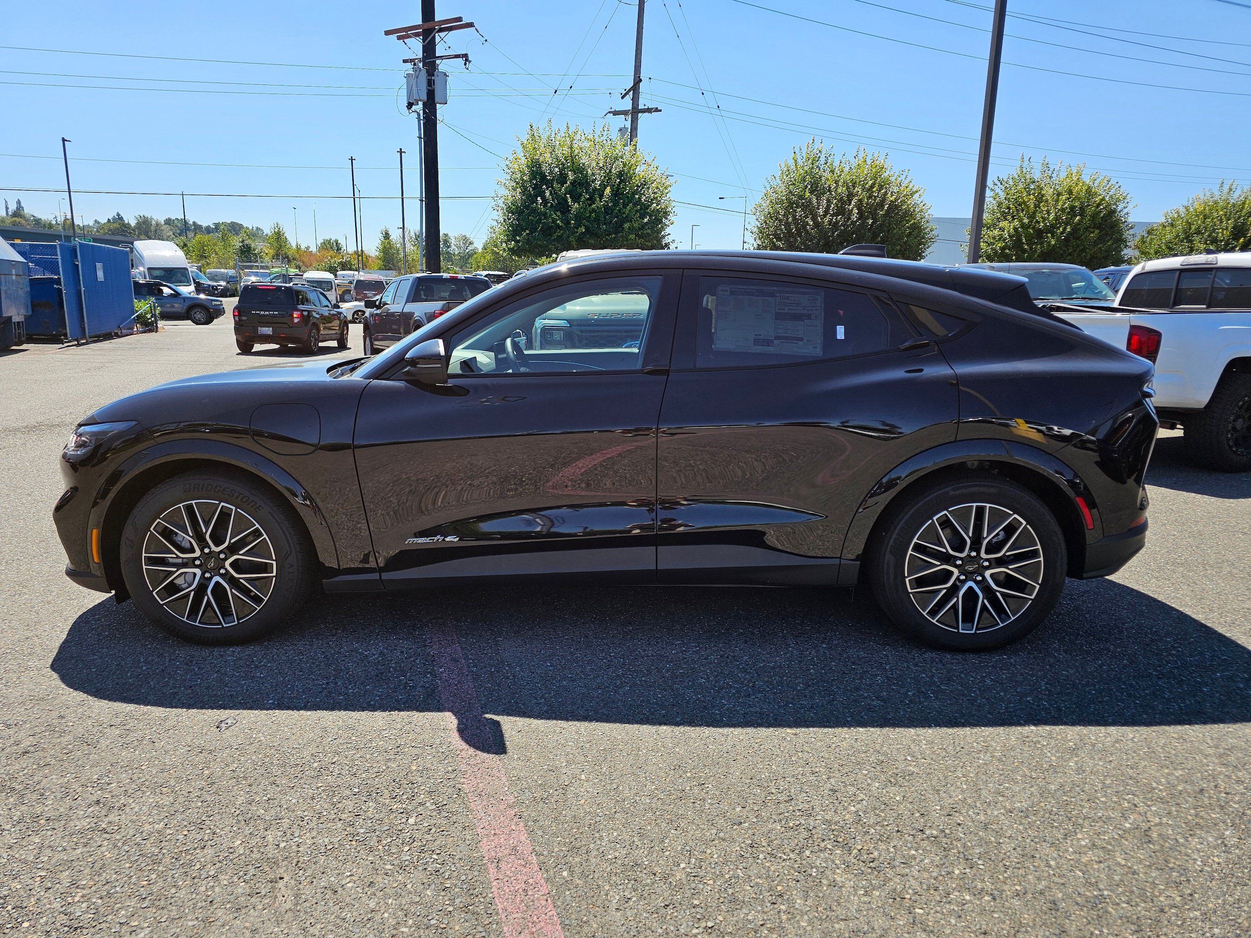 New 2026 Ford Mustang Mach-E Premium AWD/4WD image 8