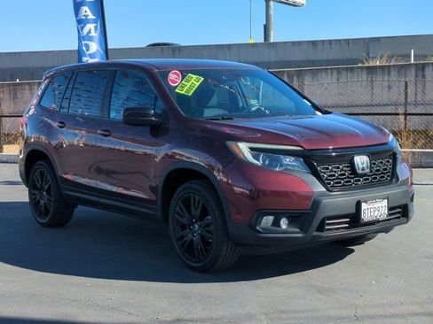 Used 2019 Honda Passport Sport image 3