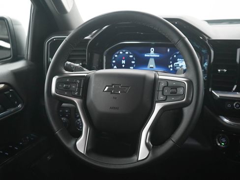 Used 2023 Chevrolet Silverado 1500 LT Trail Boss w/ LT Trail Boss Premium Package AWD/4WD image 17