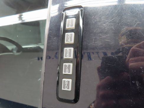 Used 2017 Ford F150 XLT w/ Equipment Group 302A Luxury image 45