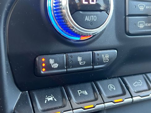 Used 2020 GMC Sierra 1500 SLT w/ SLT Premium Plus Package image 25