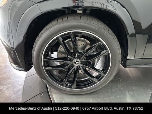 Certified 2026 Mercedes-Benz GLS 450 4MATIC image 35