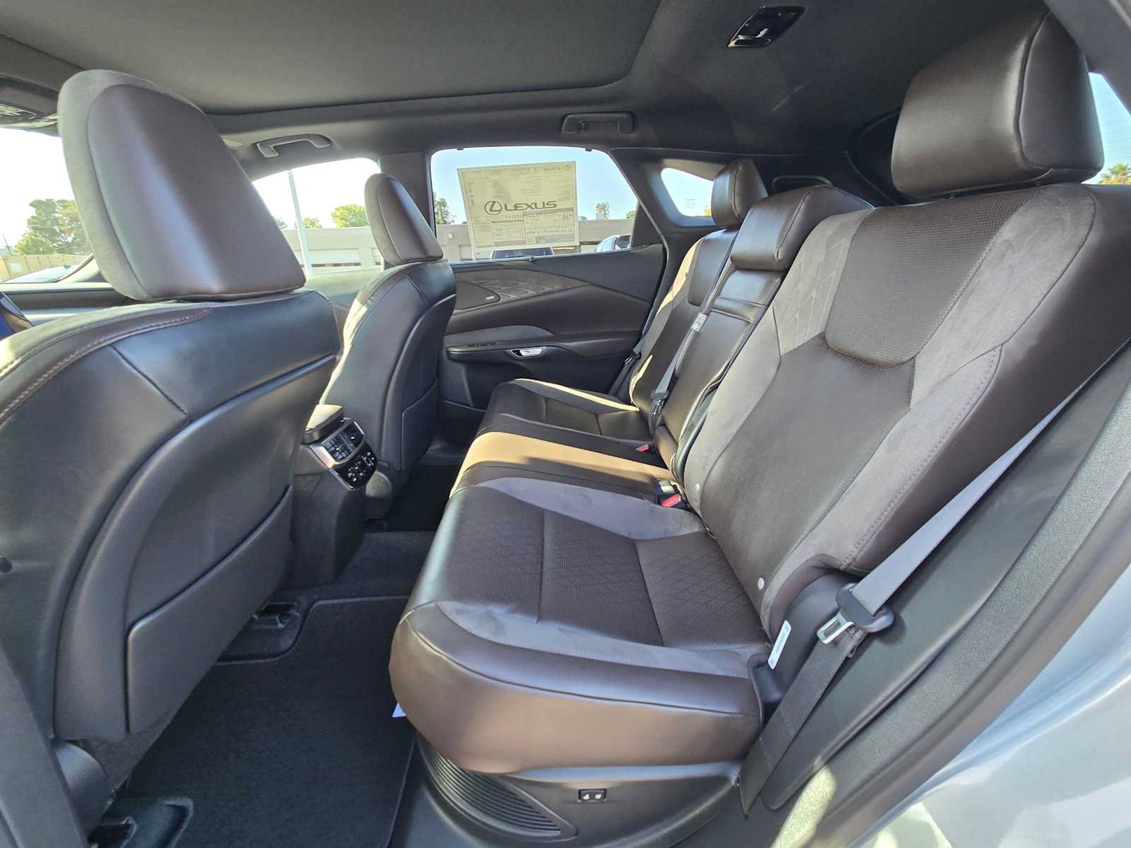 New 2026 Lexus RX 350 AWD/4WD image 16