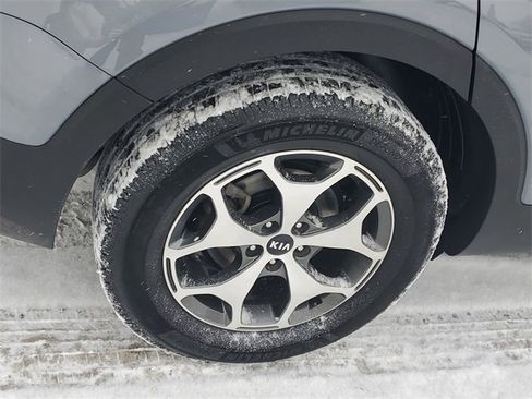 Certified 2021 Kia Telluride EX image 5