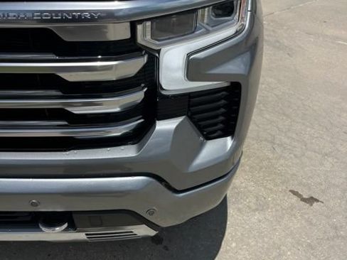New 2026 Chevrolet Silverado 1500 High Country w/ High Country Premium Package RWD image 16