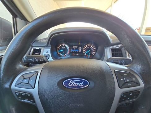 Used 2021 Ford Ranger XLT image 25