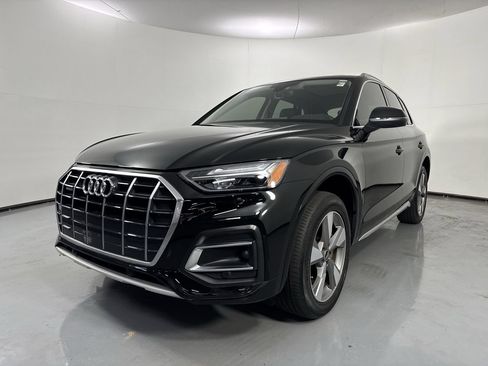 Used 2023 Audi Q5 2.0T Premium w/ Convenience Package AWD/4WD image 24