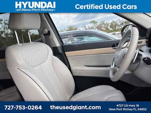 Used 2024 Hyundai Palisade Limited image 8