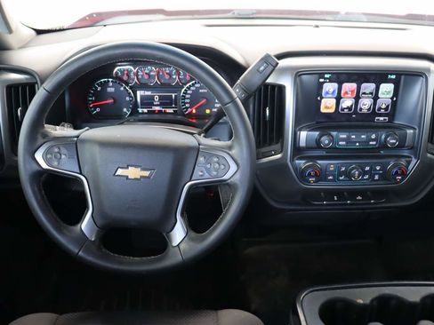 Used 2018 Chevrolet Silverado 1500 LT w/ All Star Edition AWD/4WD image 11